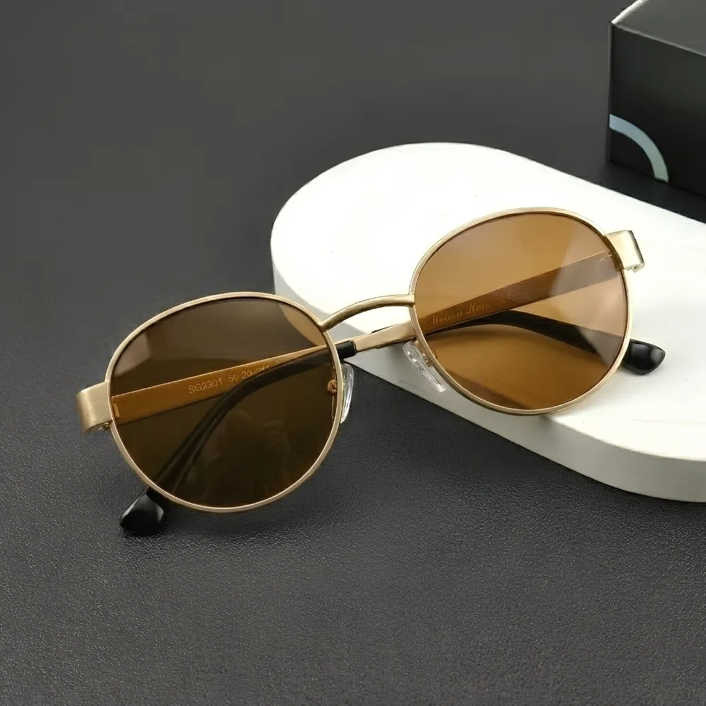 Trendy Retro Oval Sunglasses - Image 2